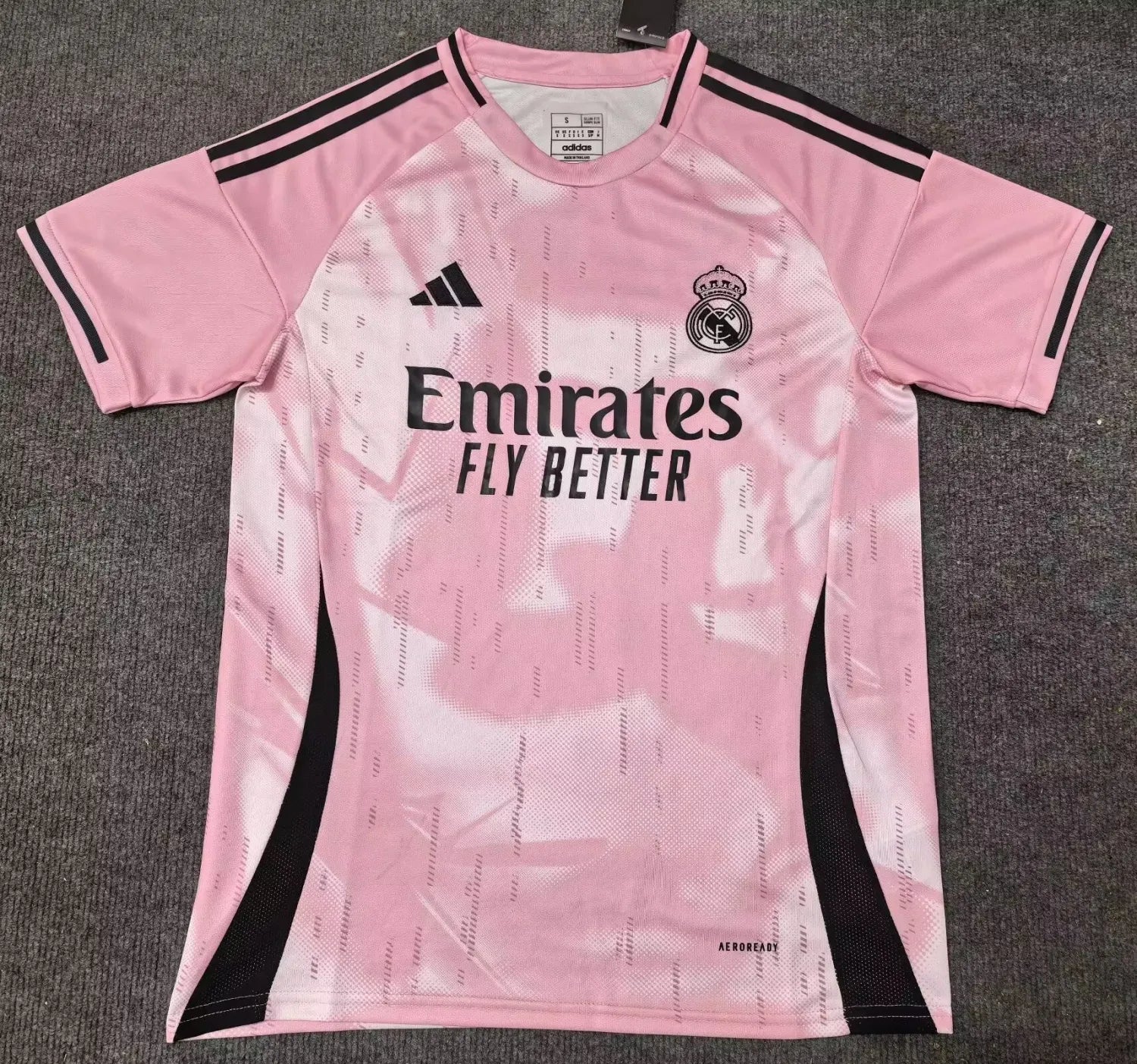 Real Madrid 2025-2026 Pink Special Edition Fan Version Jersey