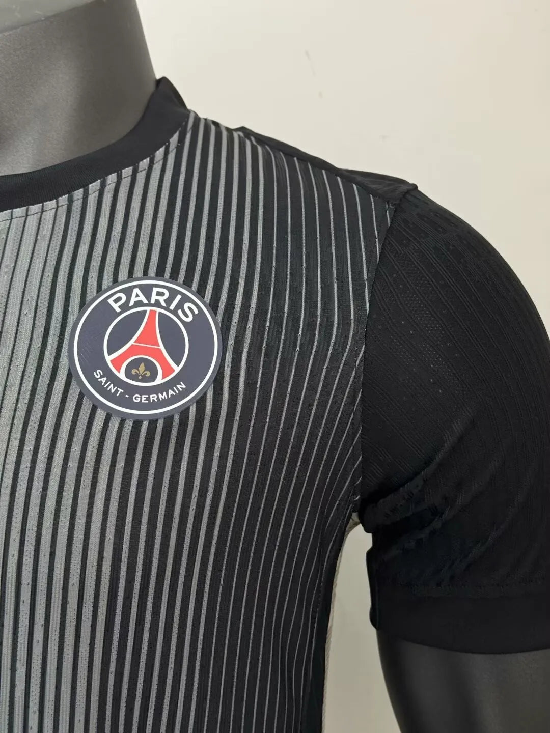 Paris Saint-Germain 2025-2026 Goalkeeper Player Version Jersey