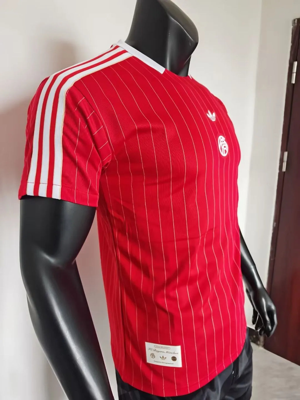 Bayern Munich 2025-2026 Red Casual Edition Player Version Jersey