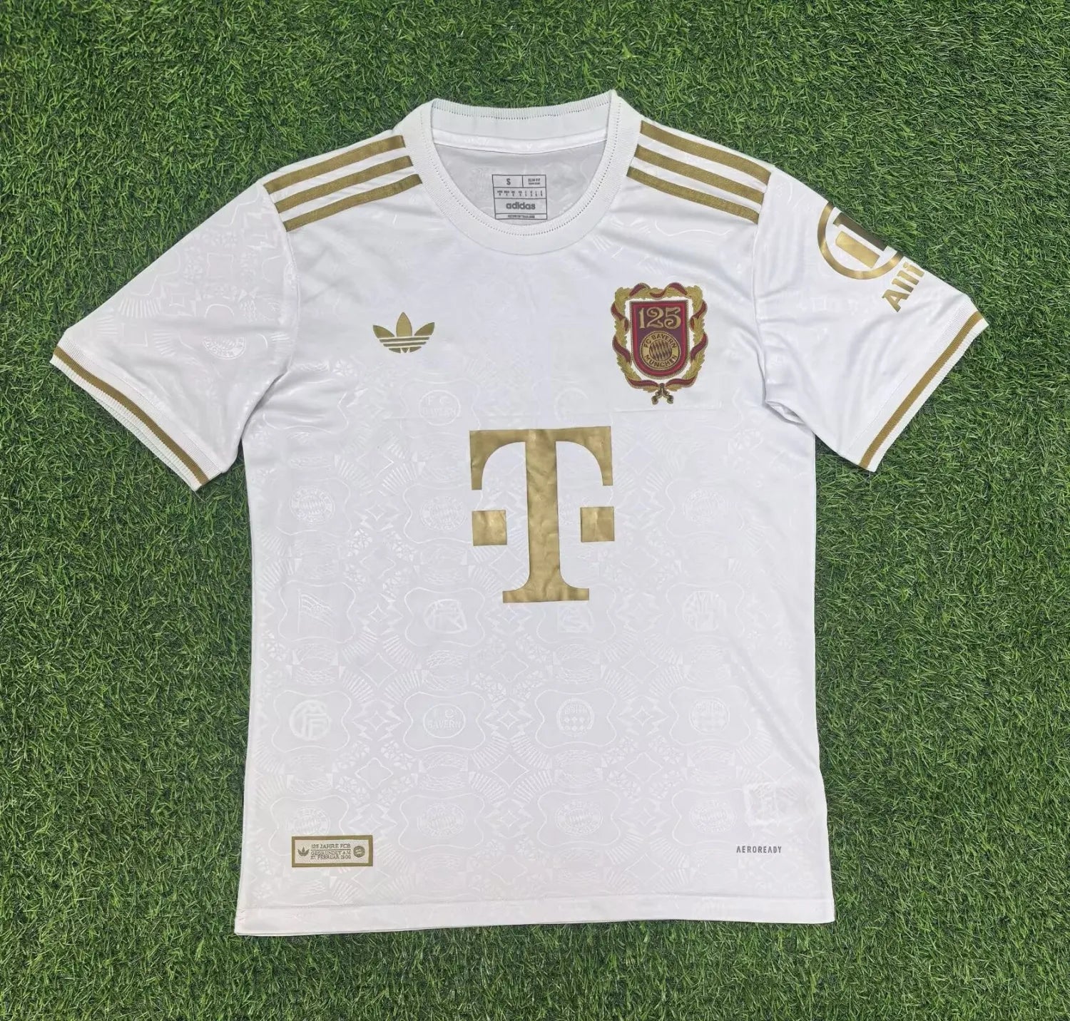 Bayern Munich 2025-2026 White 125th Anniversary Fan Version Jersey